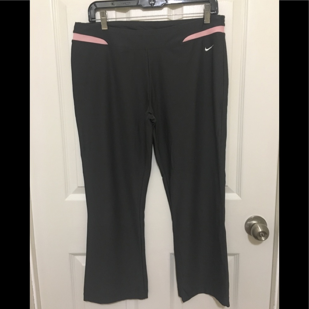 Nike FIT DRY CAPRI PANTS